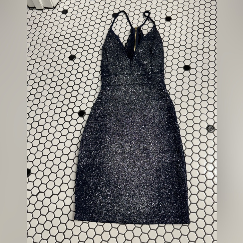 Windsor dress size small